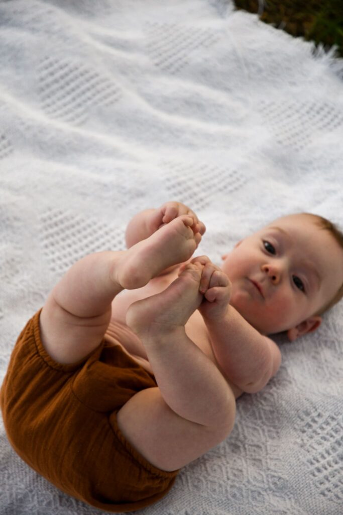 photo bébé en extérieur