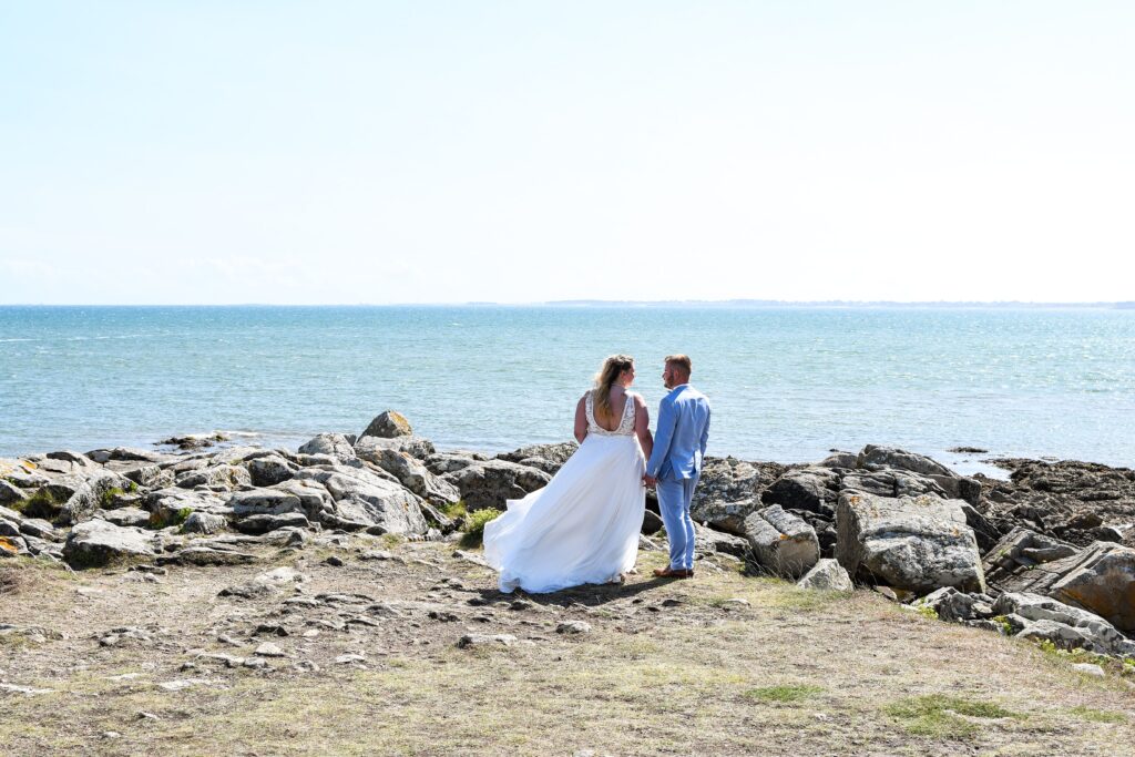 Photo couple mariage bord de mer Quiberon