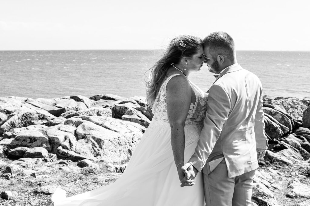 Photo couple mariage bord de mer Quiberon