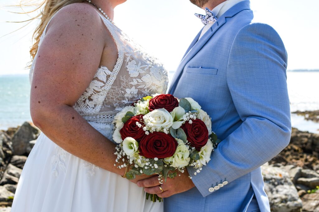 Photo couple mariage bord de mer